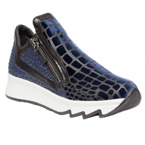 images/stories/virtuemart/product/532403blue-(1)
